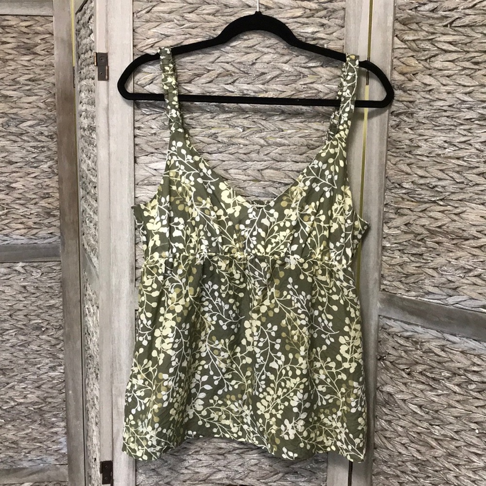 Cute top!